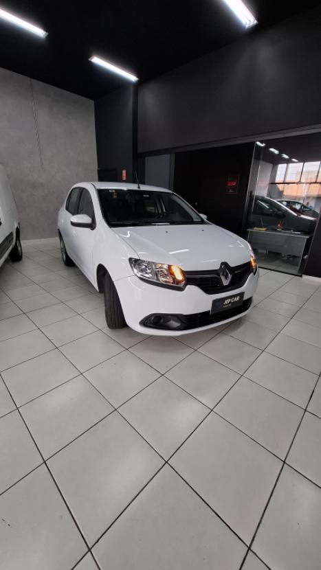 RENAULT Logan 1.0 16V 4P FLEX EXPRESSION, Foto 3