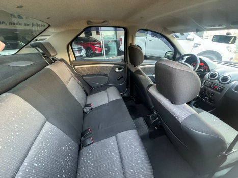 RENAULT Logan 1.6 16V 4P FLEX EXPRESSION, Foto 10