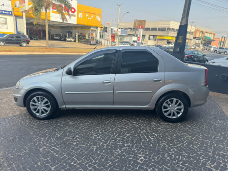 RENAULT Logan 1.6 4P FLEX EXPRESSION, Foto 4