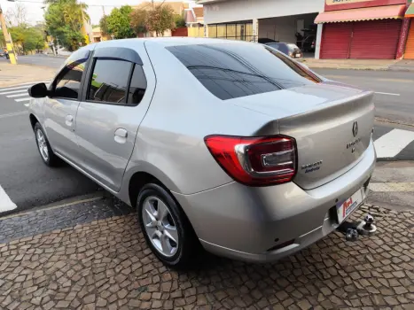 RENAULT Logan 1.6 4P FLEX DINAMIQUE, Foto 3