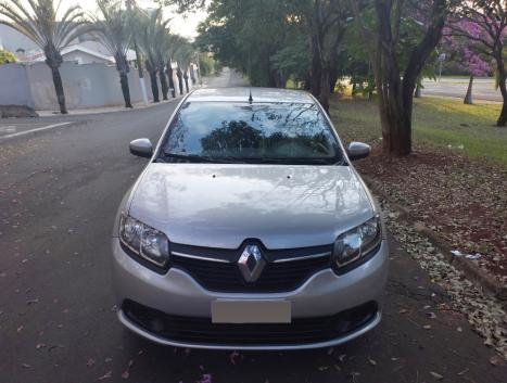 RENAULT Logan 1.6 4P FLEX SL EXPRESSION EASY-R AUTOMATIZADO, Foto 3