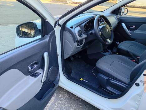 RENAULT Logan 1.6 4P FLEX DINAMIQUE, Foto 9
