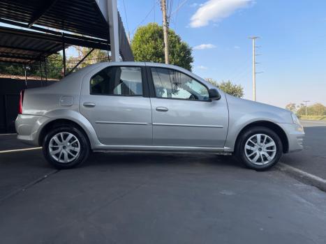 RENAULT Logan 1.6 4P  EXPRESSION, Foto 6