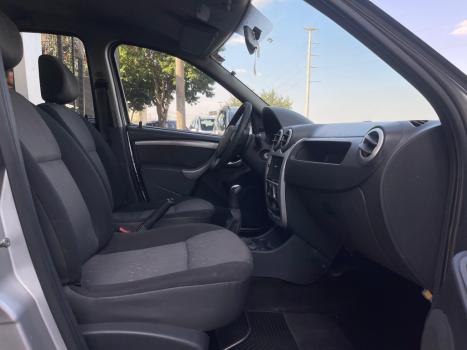 RENAULT Logan 1.6 4P  EXPRESSION, Foto 13