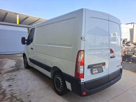 RENAULT Master 2.3 16V 3P DCI DIESEL CHASSI-CABINE L1H1, Foto 4