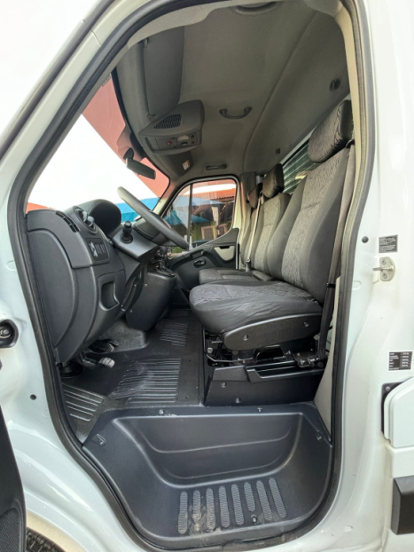 RENAULT Master 2.3 16V 3P DCI DIESEL CHASSI-CABINE L1H1, Foto 8