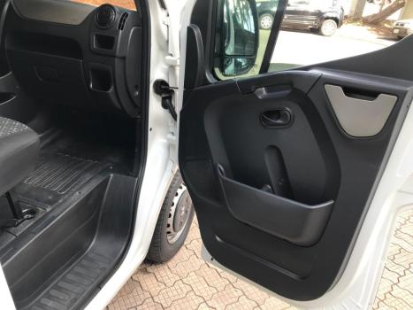 RENAULT Master 2.3 16V 3P DCI DIESEL FURGO L2H2, Foto 9