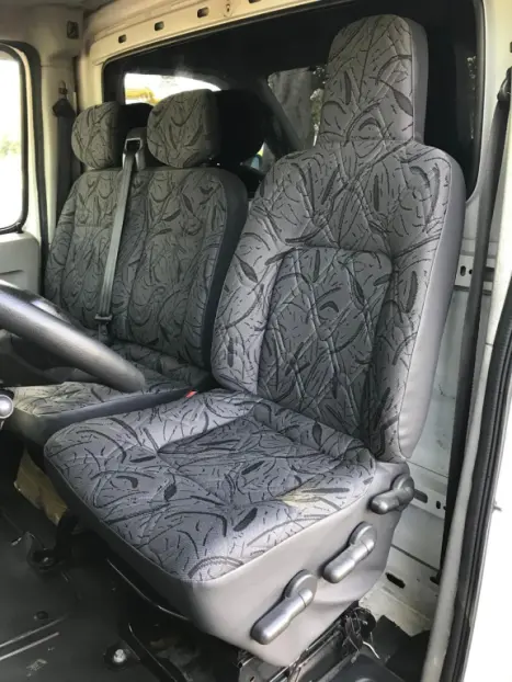 RENAULT Master 2.3 16V 3P DCI DIESEL CHASSI-CABINE L1H1, Foto 18