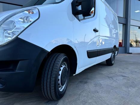 RENAULT Master 2.3 16V 3P DCI DIESEL FURGO L1H1, Foto 9