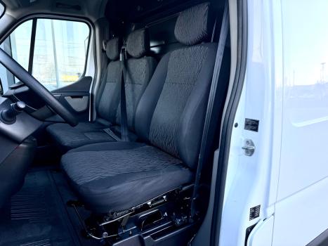 RENAULT Master 2.3 16V 3P DCI DIESEL FURGO L1H1, Foto 5