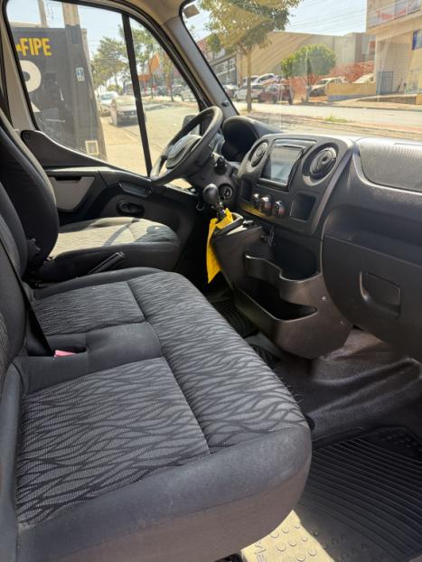RENAULT Master 2.3 16V 3P DCI DIESEL FURGO L3H2, Foto 10