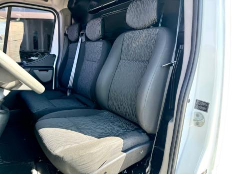 RENAULT Master 2.3 16V 3P DCI DIESEL FURGO L1H1, Foto 5