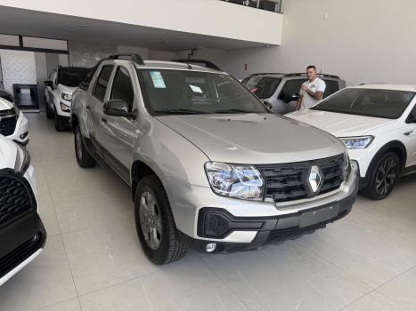 RENAULT Oroch 1.6 16V 4P FLEX INTENSE, Foto 3