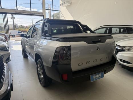 RENAULT Oroch 1.6 16V 4P FLEX INTENSE, Foto 5