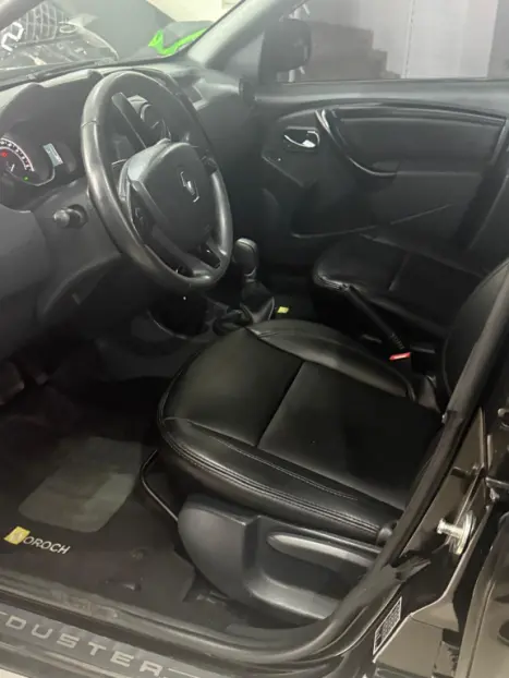 RENAULT Oroch 2.0 16V 4P FLEX DYNAMIQUE AUTOMTICO, Foto 10