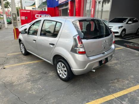 RENAULT Sandero 1.0 16V 4P FLEX EXPRESSION, Foto 5