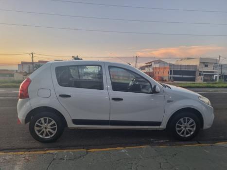 RENAULT Sandero 1.0 16V 4P FLEX EXPRESSION, Foto 5