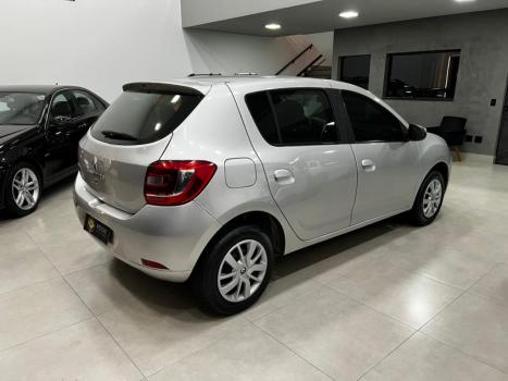 RENAULT Sandero 1.0 16V 4P FLEX EXPRESSION, Foto 6
