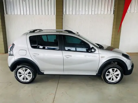 RENAULT Sandero 1.6 4P FLEX STEPWAY, Foto 4