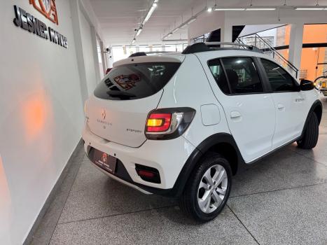 RENAULT Sandero 1.6 16V 4P FLEX STEPWAY, Foto 3