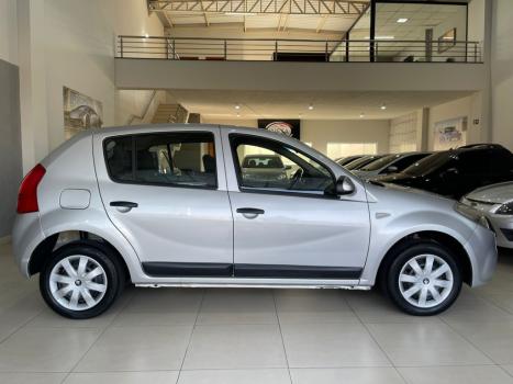 RENAULT Sandero 1.6 16V 4P FLEX SCE EXPRESSION, Foto 2