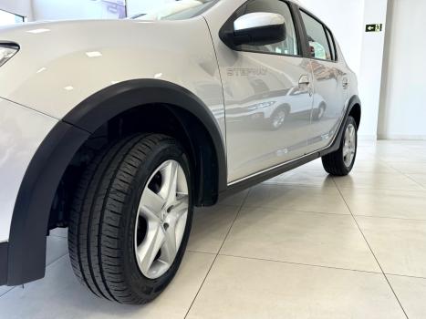 RENAULT Sandero 1.6 16V 4P FLEX SCE STEPWAY ZEN, Foto 11