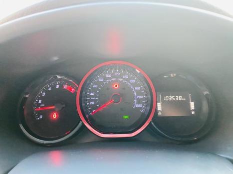 RENAULT Sandero 2.0 16V 4P RS FLEX, Foto 17