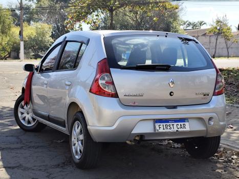 RENAULT Sandero , Foto 6