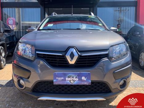 RENAULT Sandero , Foto 2