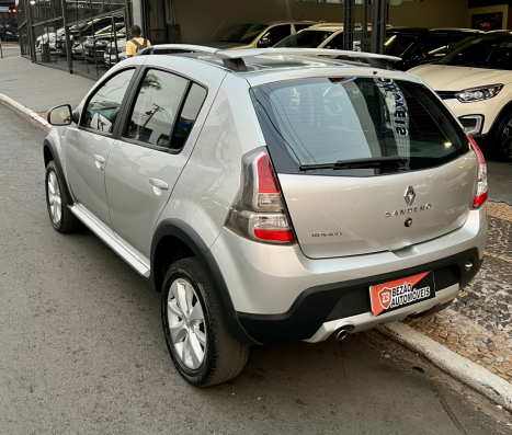 RENAULT Stepway 1.6 16V 4P FLEX ZEN, Foto 4