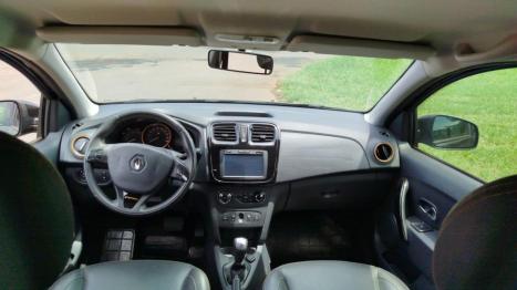 RENAULT Stepway 1.6 16V 4P FLEX INTENSE X-TONIC AUTOMTICO CVT, Foto 1