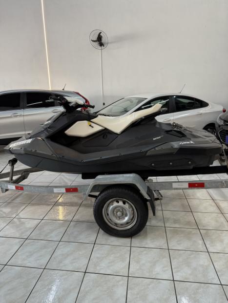 SEA DOO Spark 900 90 HP, Foto 2