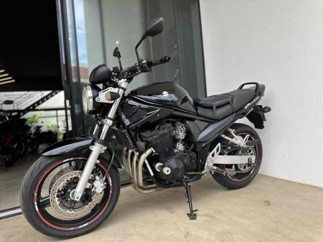 SUZUKI Bandit 650 N, Foto 1