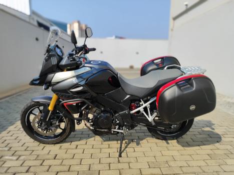 SUZUKI DL 1000 V-Strom A, Foto 3