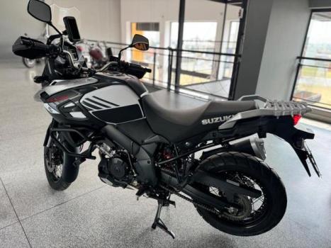 SUZUKI DL 1000 V-Strom A, Foto 19