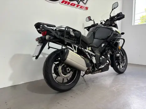 SUZUKI DL 1000 V-Strom A, Foto 2