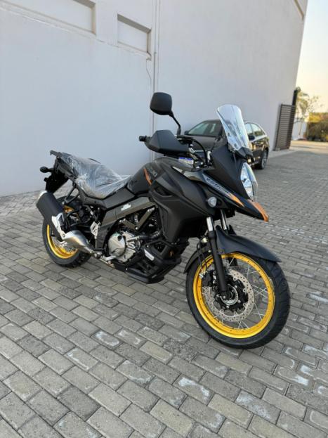 SUZUKI DL 650 V-Strom XT, Foto 8