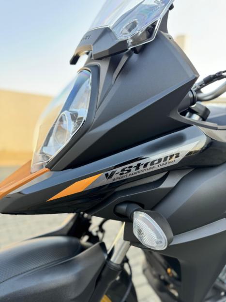 SUZUKI DL 650 V-Strom XT, Foto 3