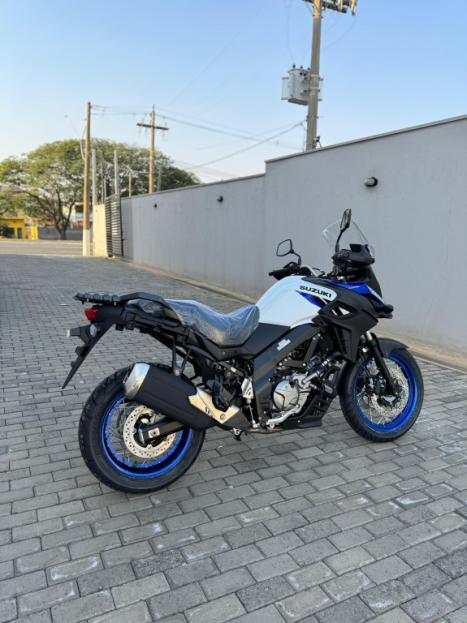 SUZUKI DL 650 V-Strom XT, Foto 9