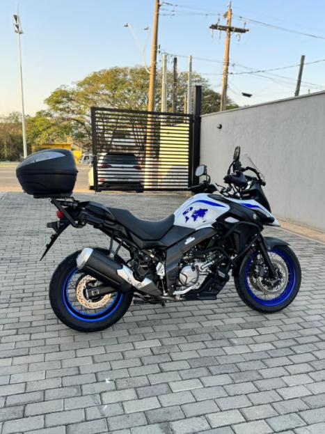 SUZUKI DL 650 V-Strom XT, Foto 10