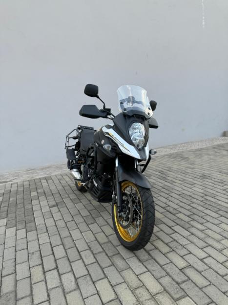 SUZUKI DL 650 V-Strom XT, Foto 7