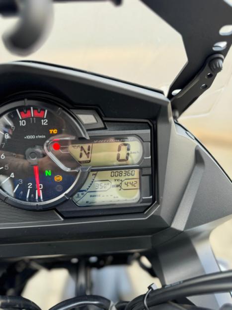 SUZUKI DL 650 V-Strom XT, Foto 6