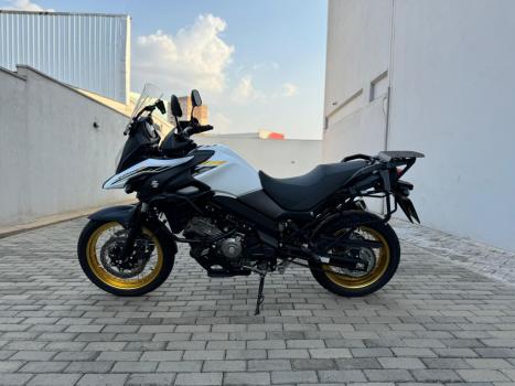 SUZUKI DL 650 V-Strom XT, Foto 1