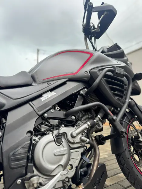 SUZUKI DL 650 V-Strom XT, Foto 8