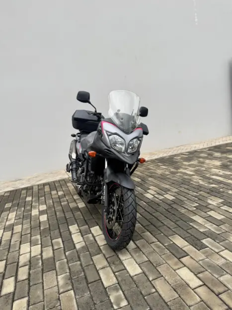 SUZUKI DL 650 V-Strom XT, Foto 9