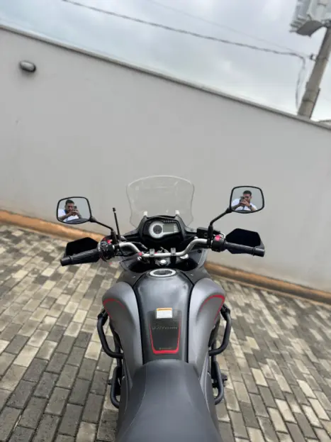 SUZUKI DL 650 V-Strom XT, Foto 11