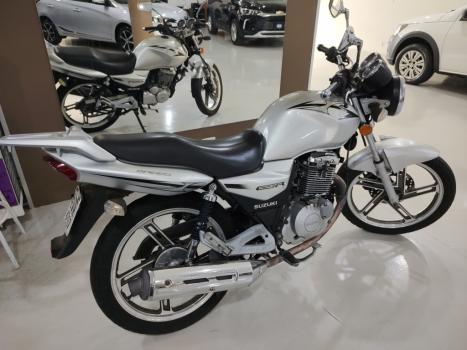 SUZUKI GSR 150 I, Foto 3