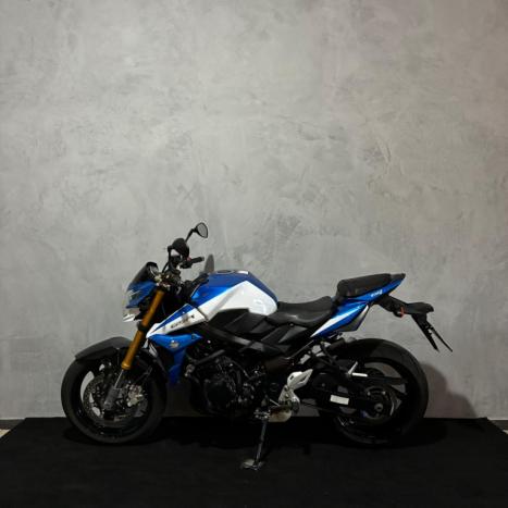 SUZUKI GSR 750 ZA, Foto 9