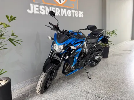 SUZUKI GSX 1100 F , Foto 7