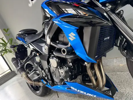 SUZUKI GSX 1100 F , Foto 14